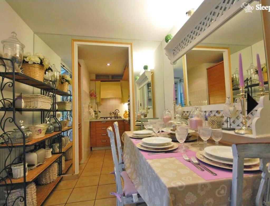 The Right Place 4U Domus Savelli Boutique Apartment Рим Екстер'єр фото